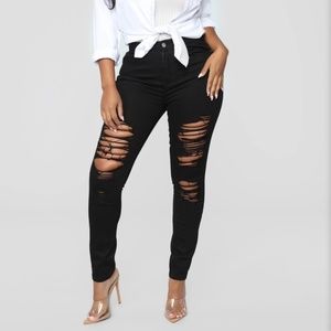 Fashion Nova Distressed Skinny Jeans Size 7